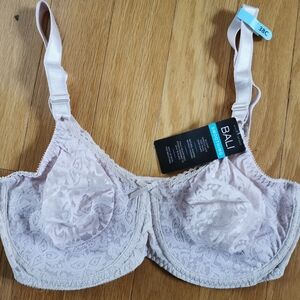 Bali underwire 38C bra lace and smooth